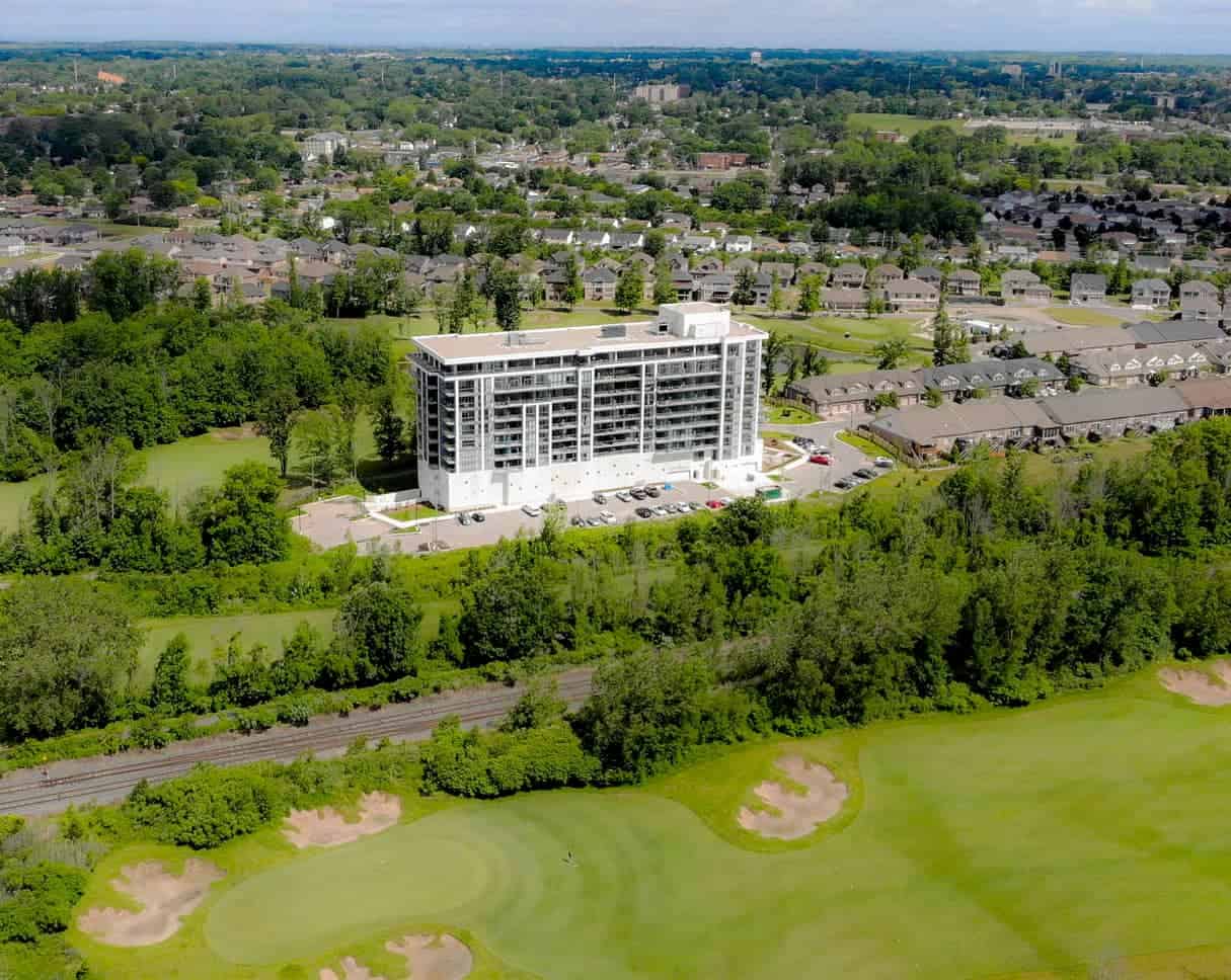 Upper Vista Niagara – image 5